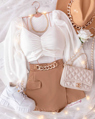 BLUSA BLANCA ESCOTE RECOGIDO