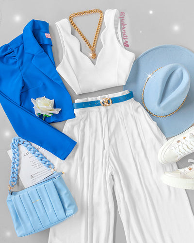 Pantalon blanco bota ancha con prenses de tela suave