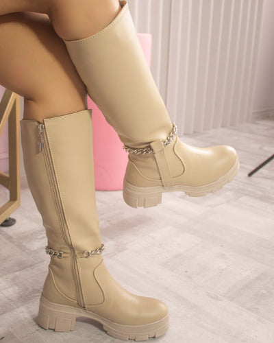 BOTAS LARGAS CON CADENA