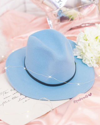 SOMBRERO AZUL CON LAZO NEGRO
