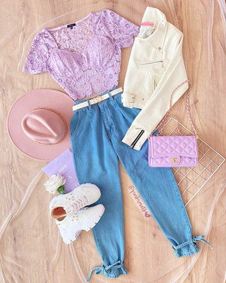 BLUSA DE ENCAJE LILA