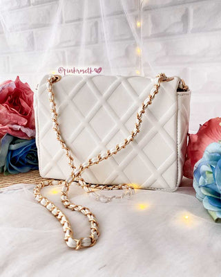 BOLSO BLANCO ROMBOS EN X