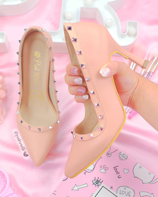 Stilettos camel con taches