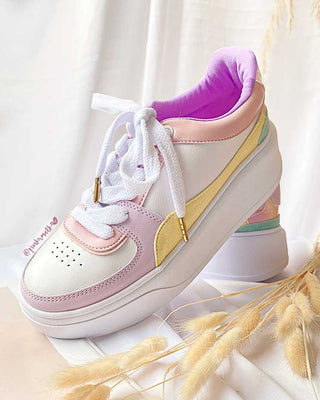 TENIS LILA Y COLORES