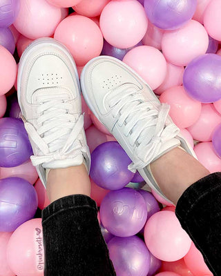 TENIS CLÁSICOS