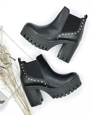 BOTINES DE PLATAFORMA Y TACÓN