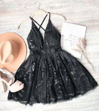 Vestido negro flores de terciopelo