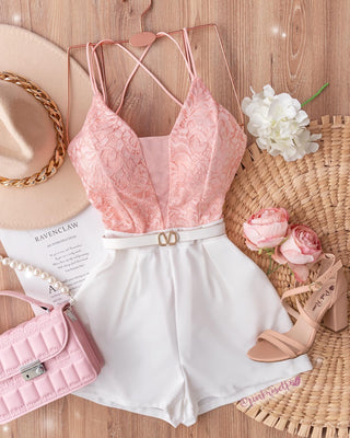 Romper blusa de encaje y short