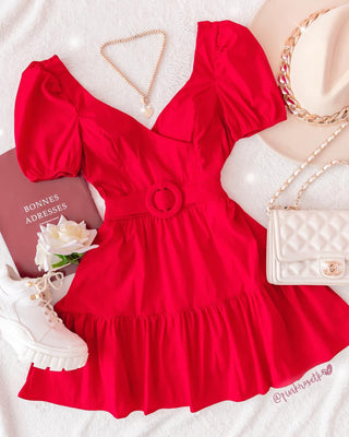 VESTIDO DE MANGA CORTA CON CINTURÓN