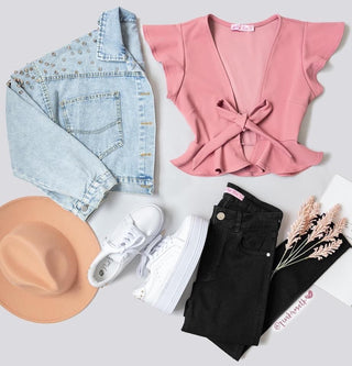 CHAQUETA DE JEAN CON TACHECITOS DE PUNTA