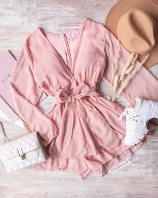 ROMPER DE PUNTICOS Y MOÑO