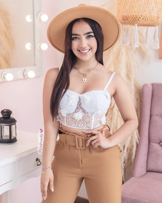 PANTALÓN BOLSA DE PAPEL Y HEBILLA