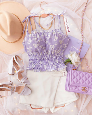 CROP TOP DE TIRITAS ENRESORTADO