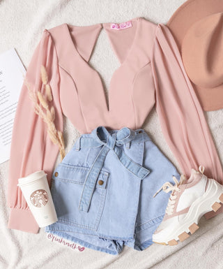 BLUSA DE ESCOTE CORAZÓN CON VARILLA