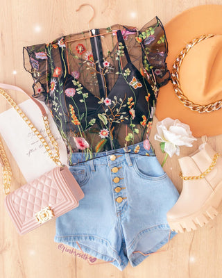 Blusa bordada con top interno