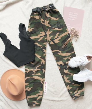 Pantalón camuflado